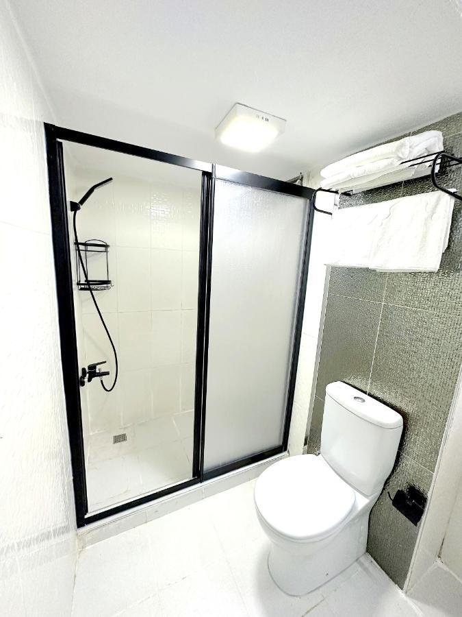 Menesa Hotel Истанбул Екстериор снимка