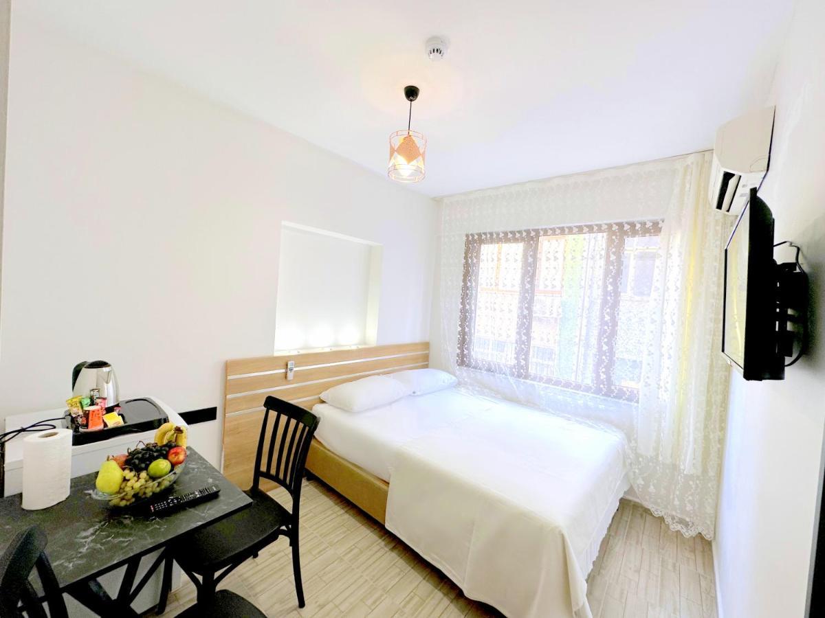 Menesa Hotel Истанбул Екстериор снимка