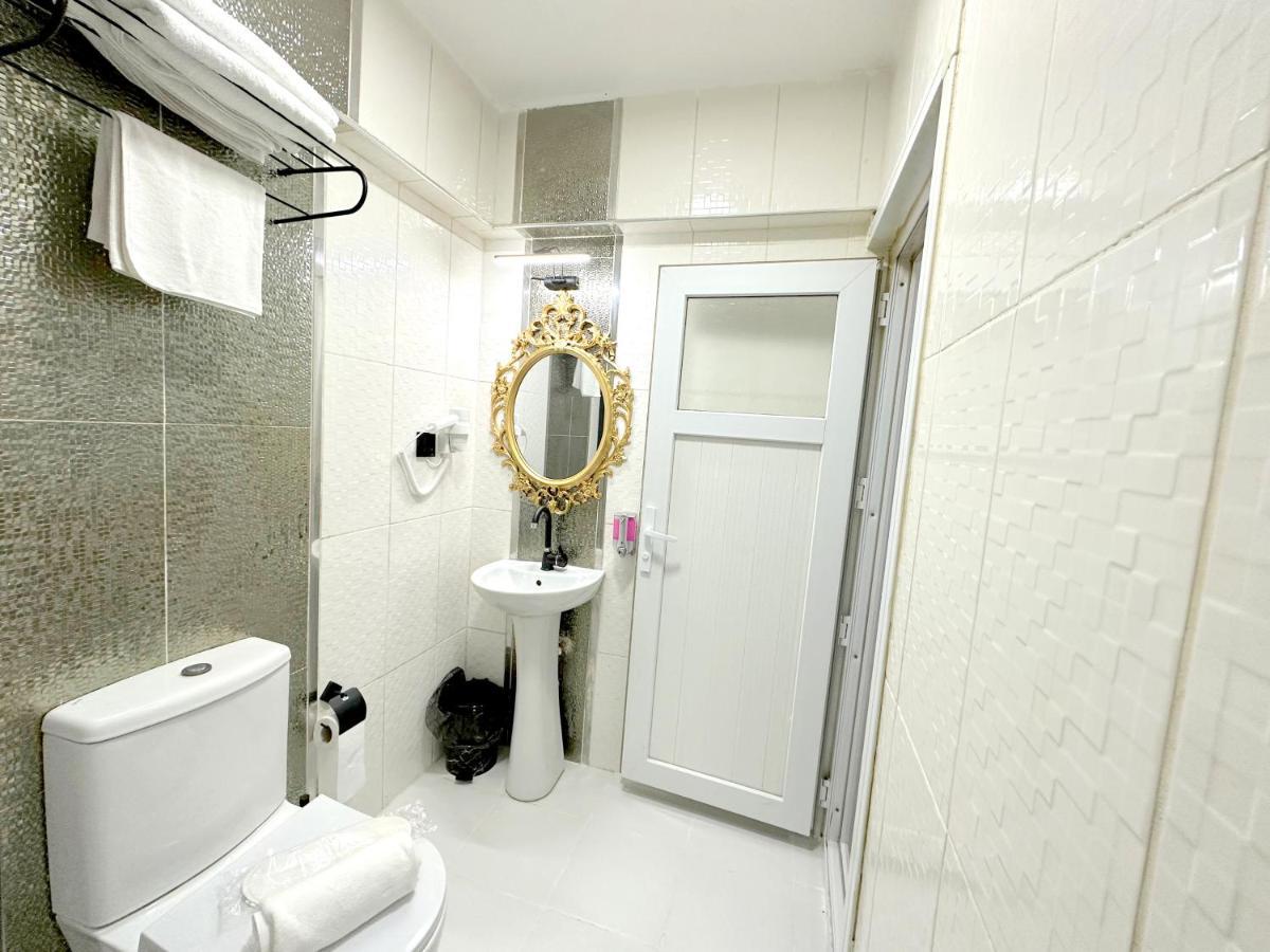 Menesa Hotel Истанбул Екстериор снимка
